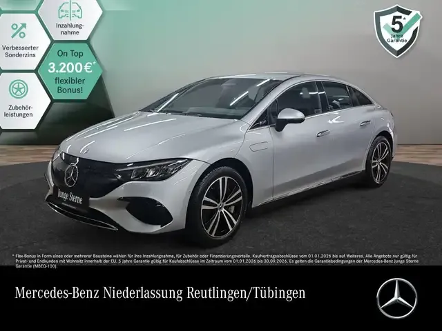 Mercedes-Benz EQE 300