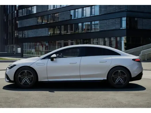 Mercedes-Benz EQE 300