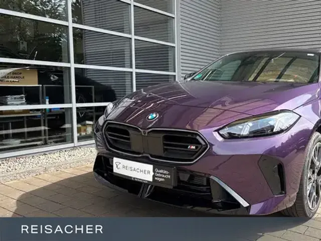 BMW 235