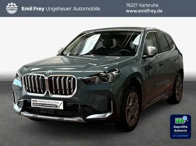 BMW iX1