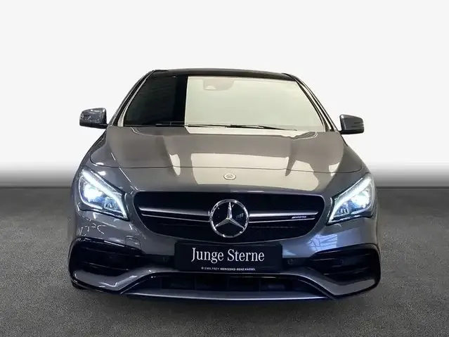 Mercedes-Benz CLA 45 AMG
