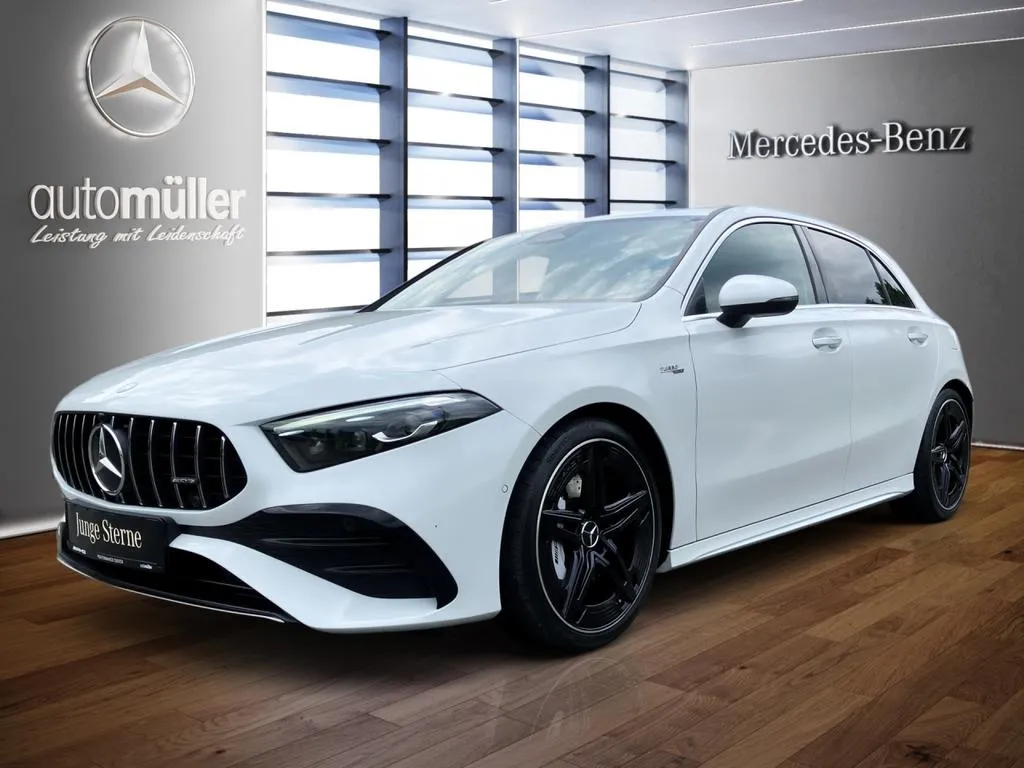 Mercedes-Benz A 35 AMG