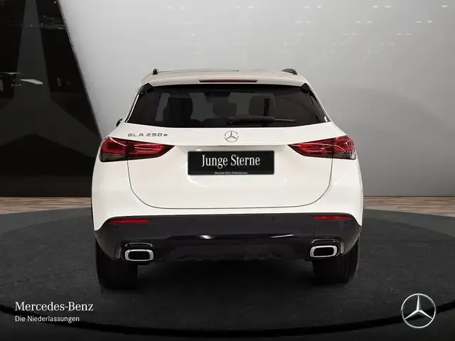 Mercedes-Benz GLA 250