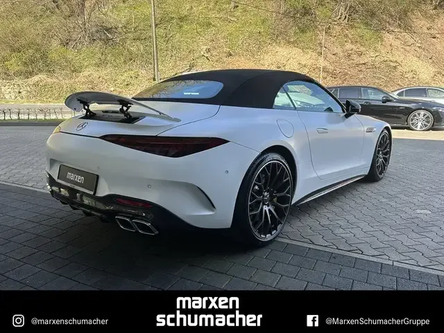 Mercedes-Benz SL 63 AMG