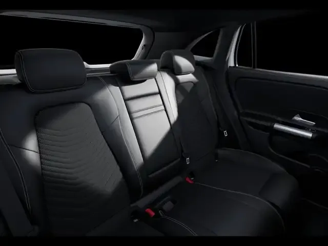Mercedes-Benz EQA 300