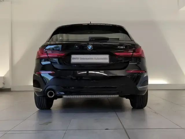 BMW 118