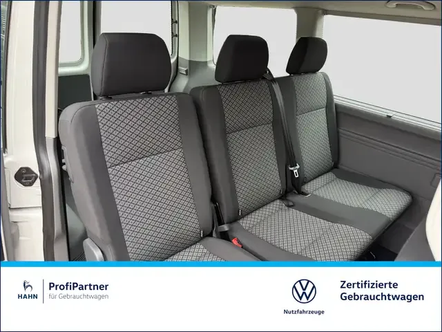 Volkswagen T6.1 Caravelle