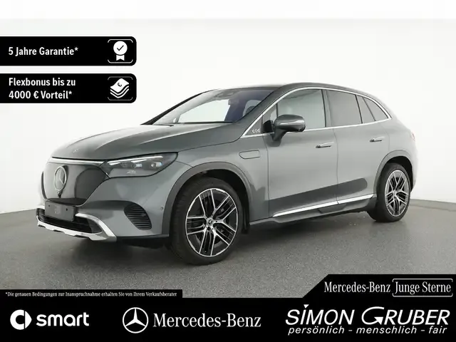 Mercedes-Benz EQE SUV