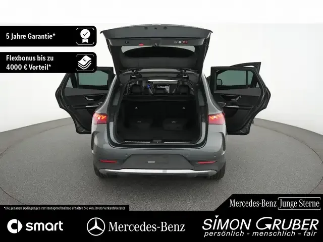 Mercedes-Benz EQE SUV