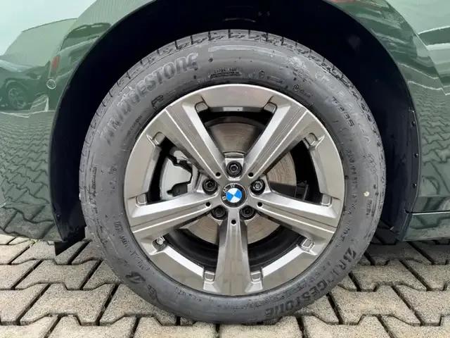 BMW 216