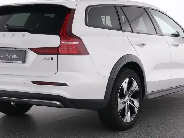 Volvo V60 Cross Country