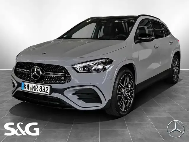 Mercedes-Benz GLA 200