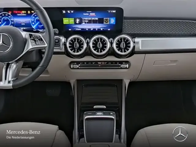 Mercedes-Benz EQB 300