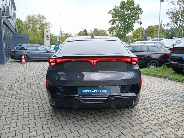 CUPRA Tavascan