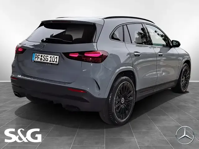 Mercedes-Benz GLA 200