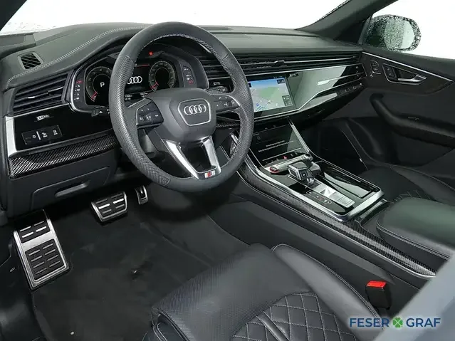 Audi SQ8
