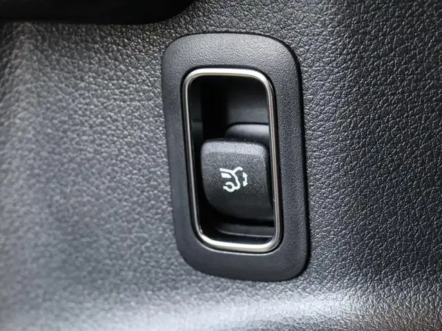 Mercedes-Benz GLB 180