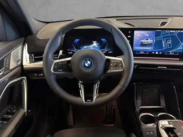 BMW iX2