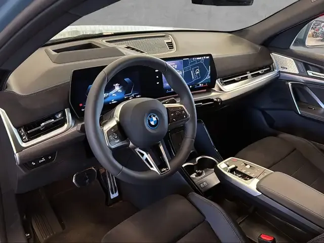 BMW iX2