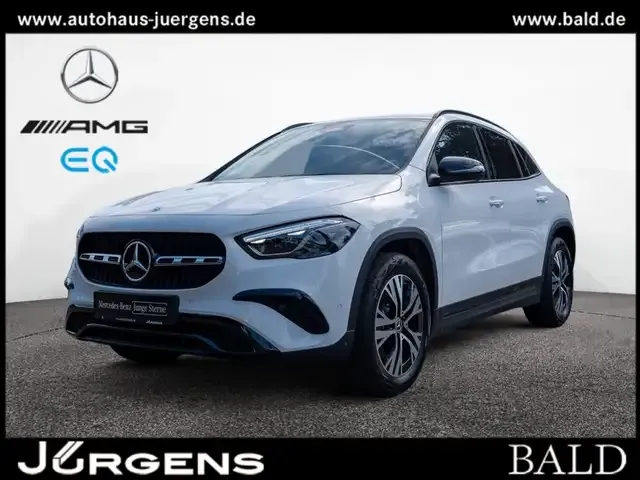 Mercedes-Benz GLA 180