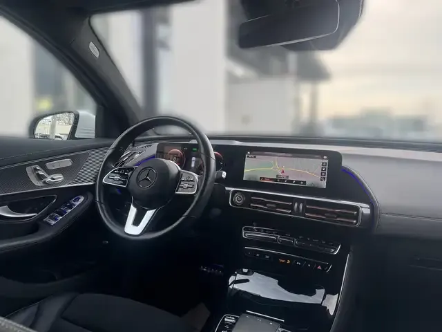 Mercedes-Benz EQC 400