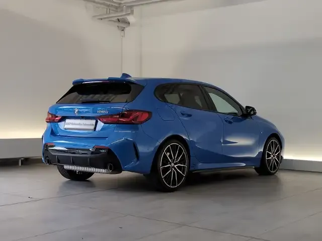 BMW 128