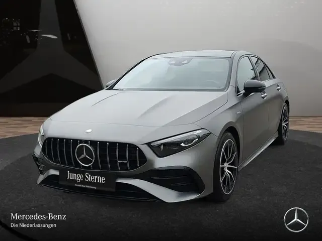 Mercedes-Benz A 35 AMG