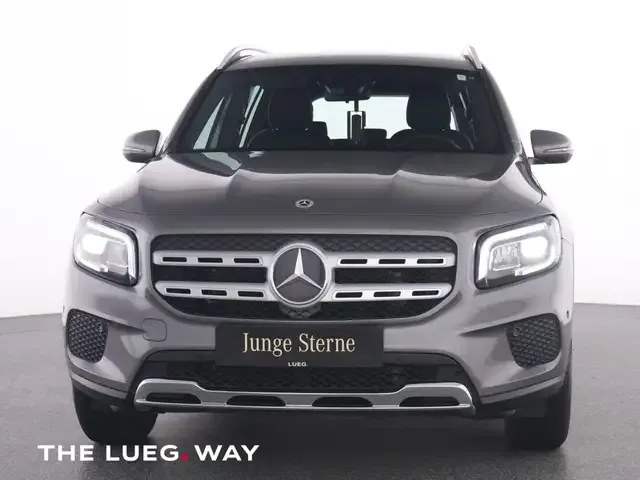 Mercedes-Benz GLB 180