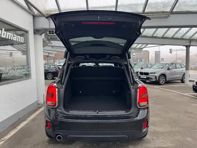 MINI Cooper SE Countryman