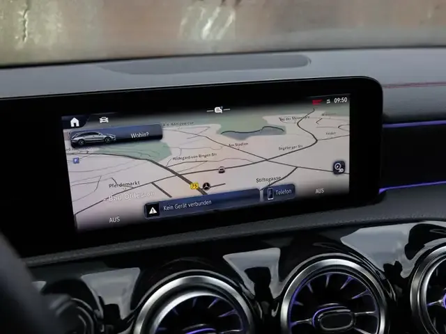 Mercedes-Benz CLA 200