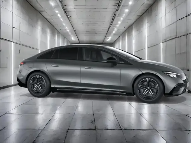 Mercedes-Benz EQE 300