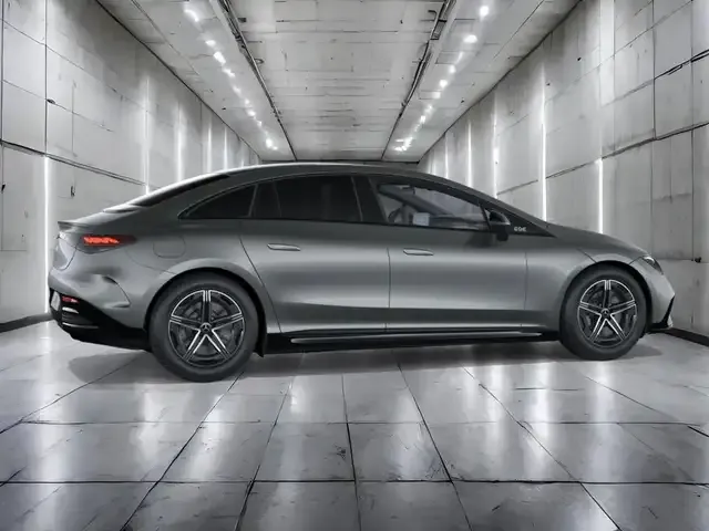 Mercedes-Benz EQE 300