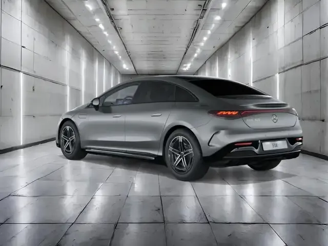 Mercedes-Benz EQE 300