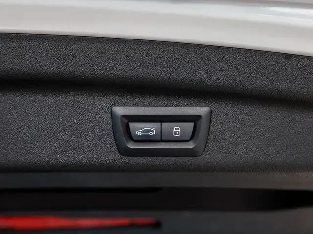 BMW 216