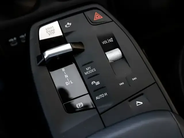 BMW 216