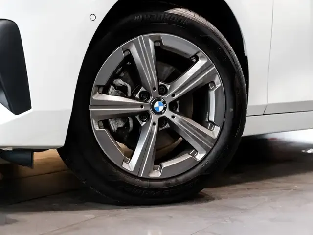 BMW 216