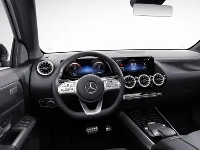 Mercedes-Benz EQA 300