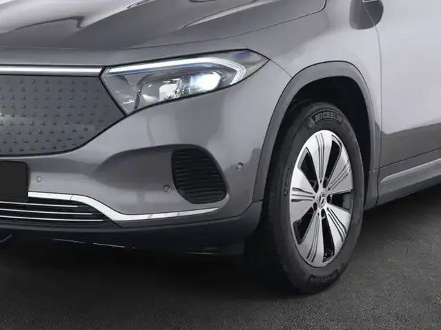 Mercedes-Benz EQA 300