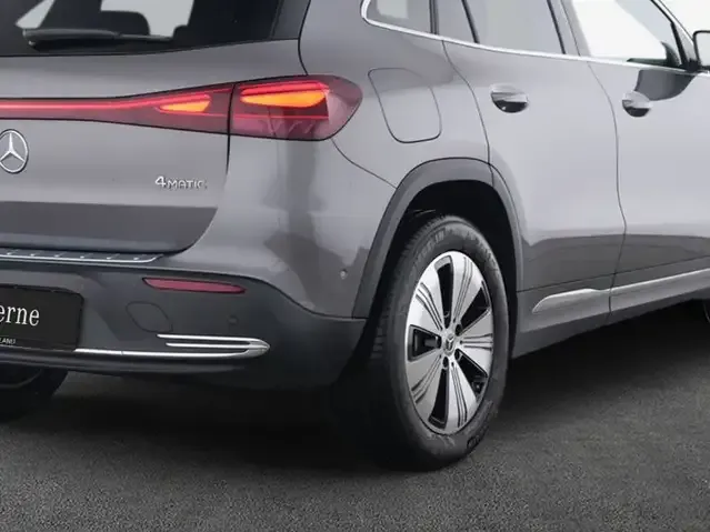Mercedes-Benz EQA 300
