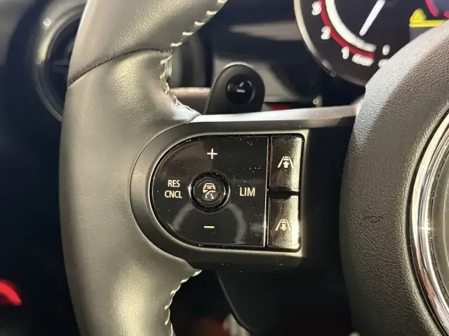 MINI John Cooper Works Cabrio