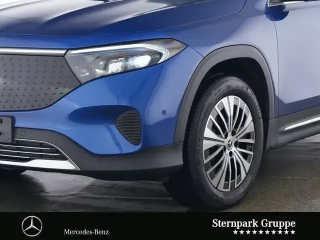 Mercedes-Benz EQB 300