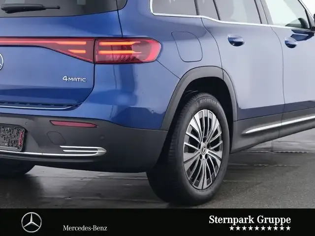 Mercedes-Benz EQB 300