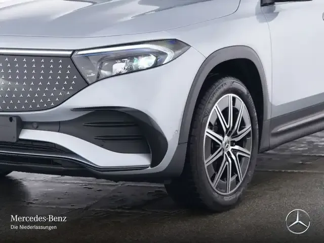 Mercedes-Benz EQB 250