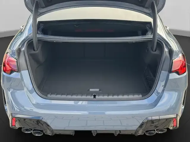 BMW 235