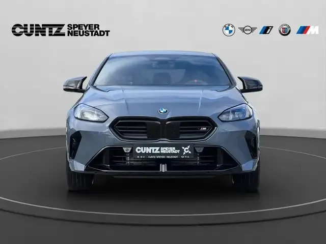 BMW 235