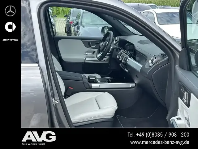 Mercedes-Benz EQB 350