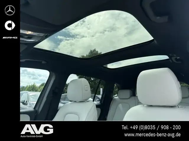Mercedes-Benz EQB 350