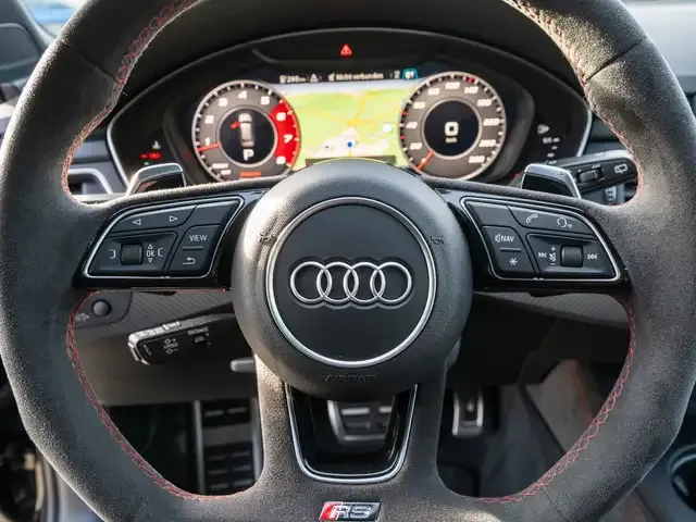 Audi RS4