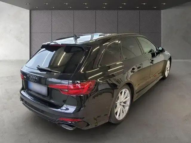 Audi RS4