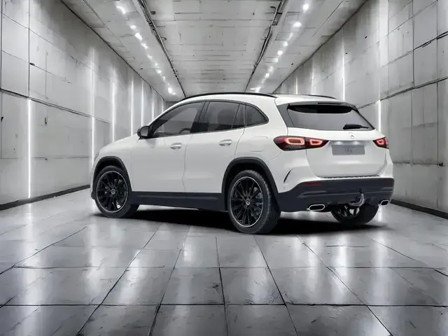 Mercedes-Benz GLA 220